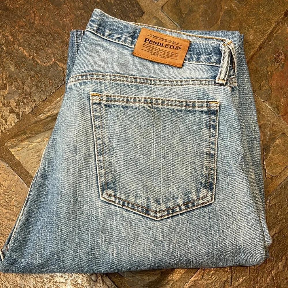 Pendleton Jeans - Picture 4 of 10